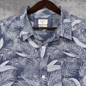 Quicksilver Button Down Hawaiian Leaf Print Shirt Mens XL Regular Fit Surf Beach